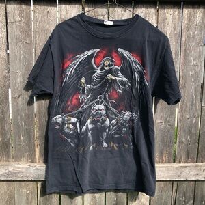 Vintage 90s and Black Graphic T-Shirt with grim reaper and dogs